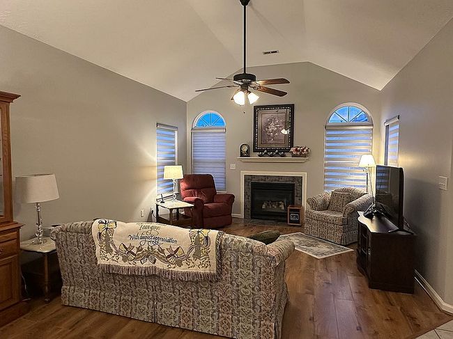 Photo of 219 Churchill Xing, Nicholasville, KY