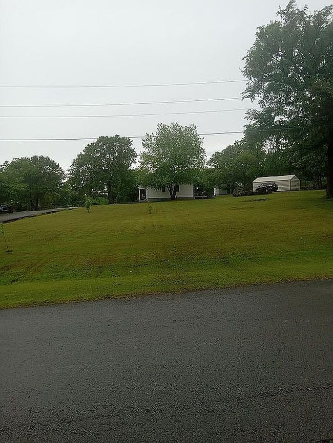 Image of 1104 Hilldale St
