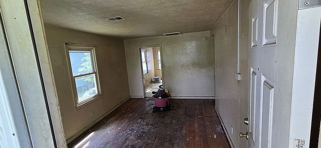 Image of 1934 S 28th St
