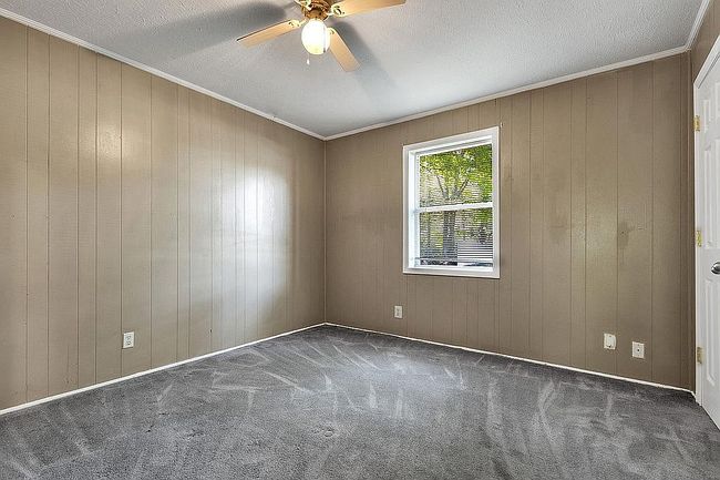 Photo of 109 Bowen Dr, Aberdeen, MS