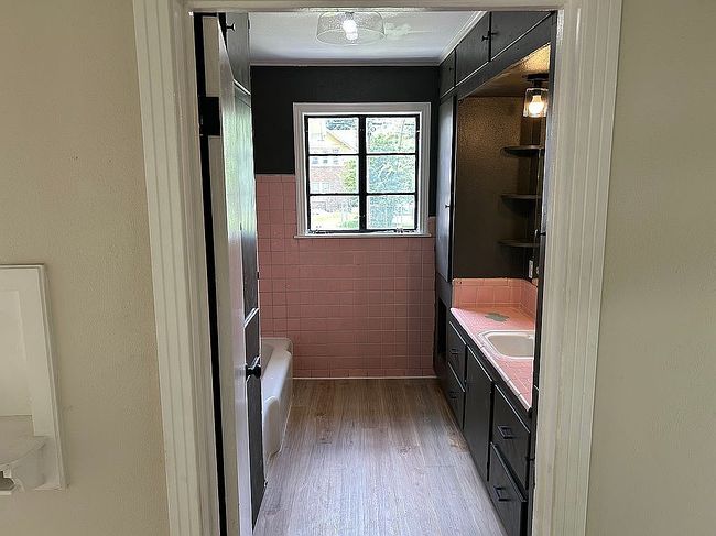 Image of 1122 Pecan St