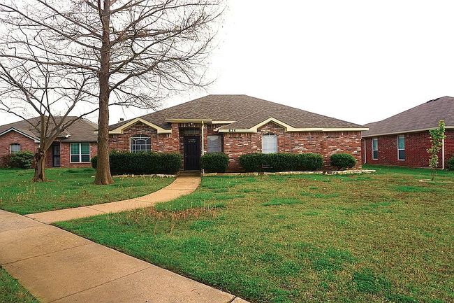 Preview of property located at 635 Burchshire Ln