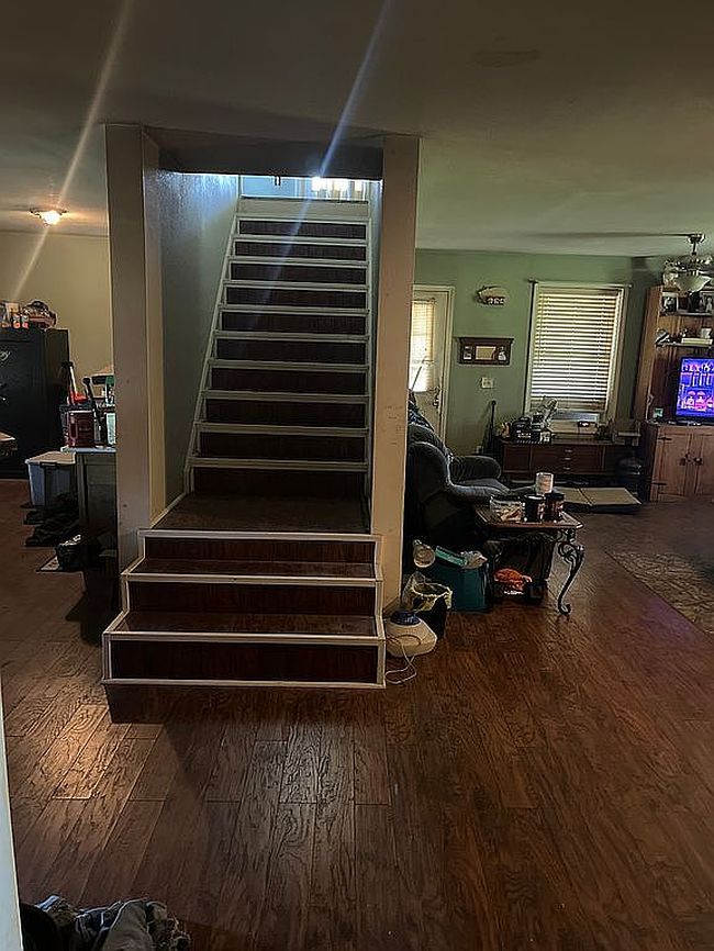 Image of 938 Martin Rd
