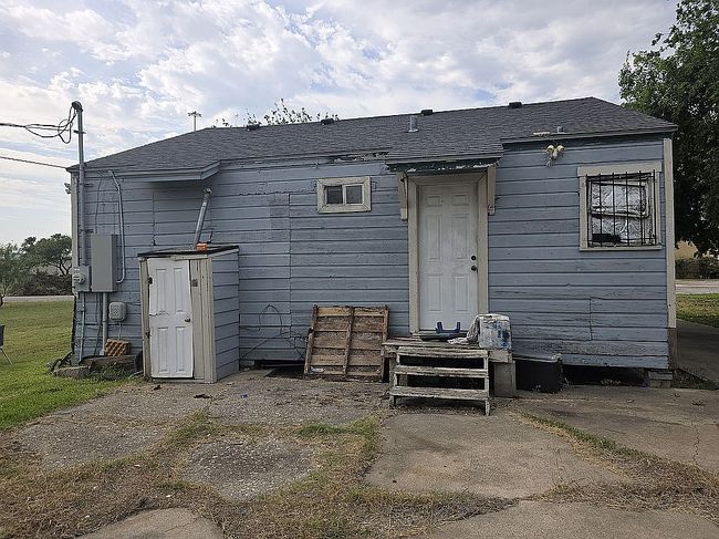 Image of 5122 Thomas Dr