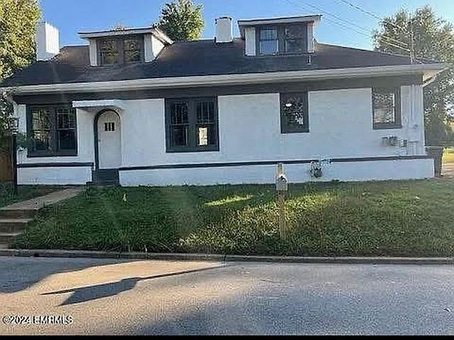 Photo of 3827 Poplar Springs Dr, Meridian, MS