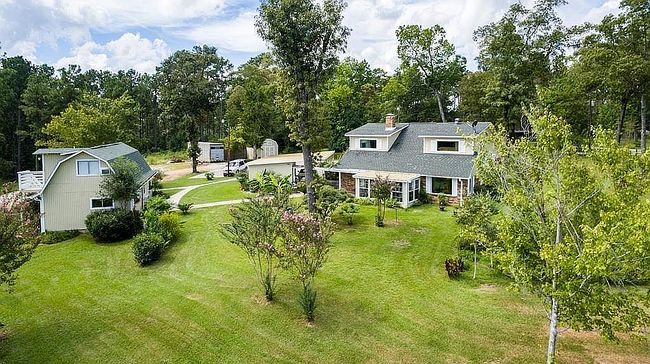 Image of 401 Crystal Creek Dr