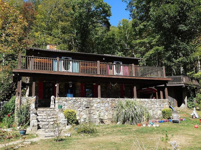 Preview of property located at 2453 E River Mountain Rd