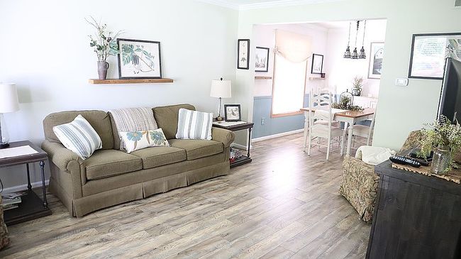 Additional photo 2 of property located at 978 Oak Ridge Cir