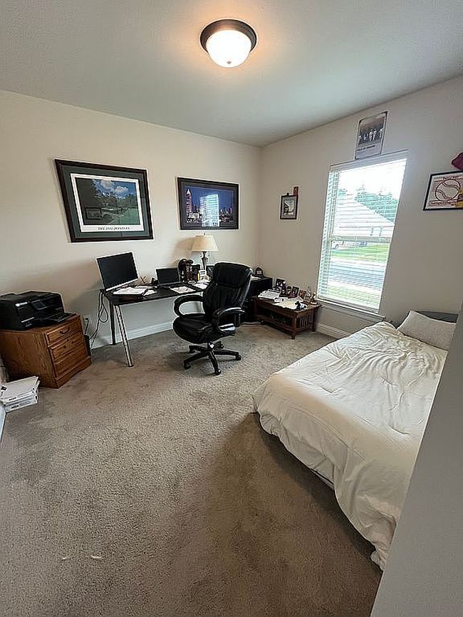 Additional photo 3 of property located at 15504 Soaring Loop