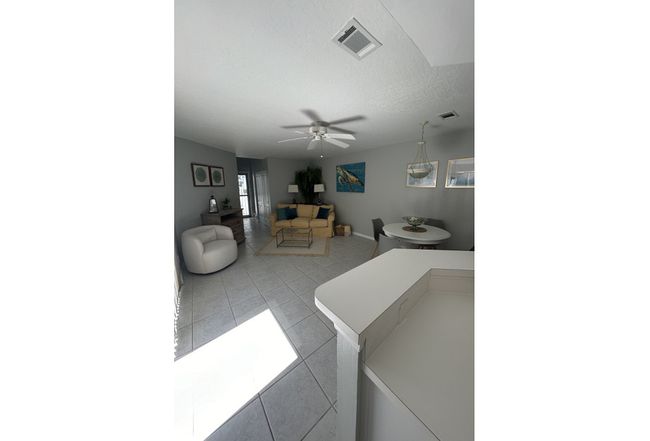 Preview of property located at 903 Wilshire Court