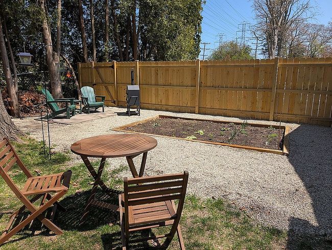 Photo of 1700 N Linden Ave, Waukegan, IL