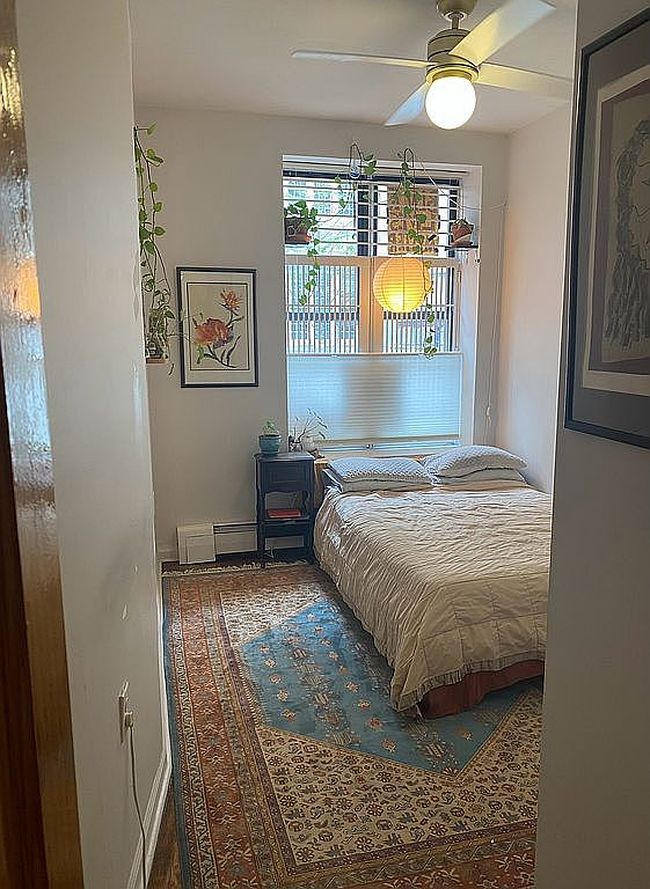 Preview of property located at 135 W 89th St Apt 2