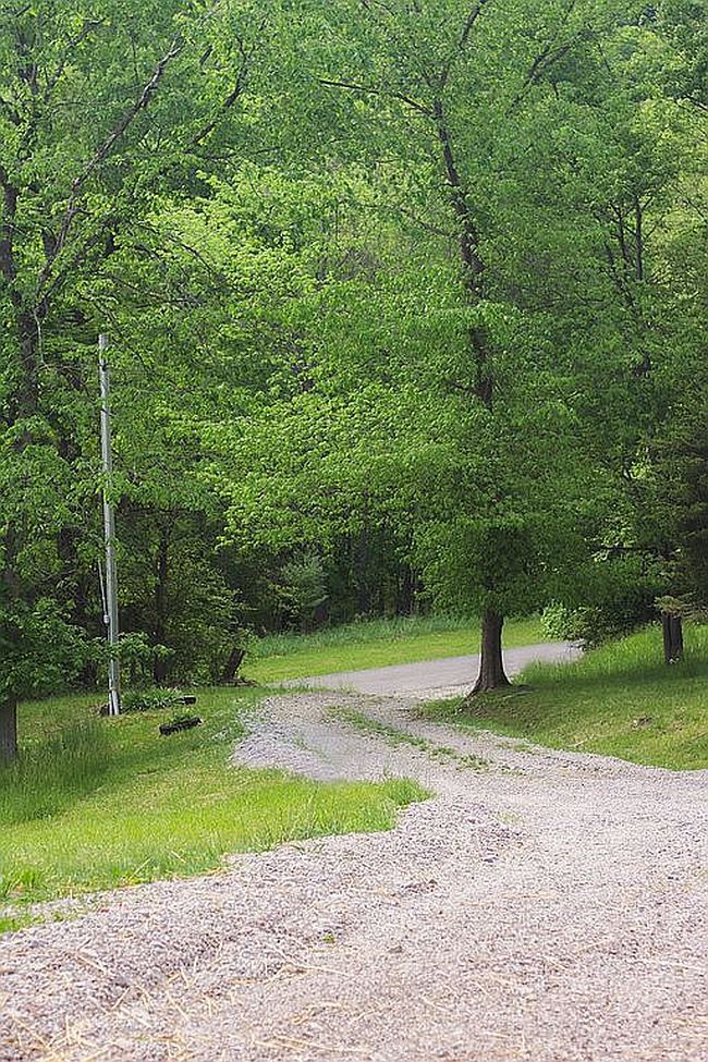 Photo of 566 Pettit Rd, Sycamore, PA