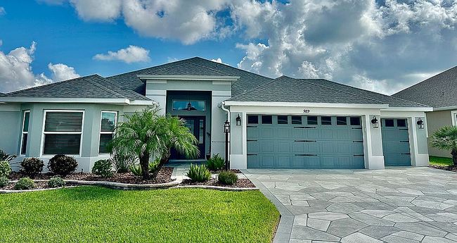 Photo of 989 Davey Ln, The Villages, FL