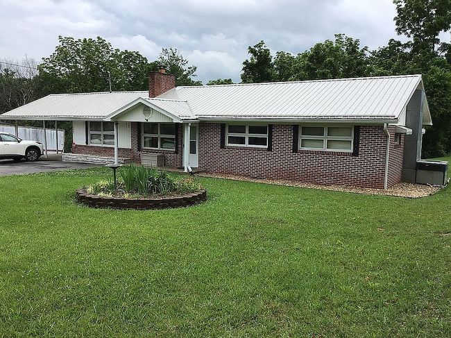 Image of 2505 Bloomingdale Rd