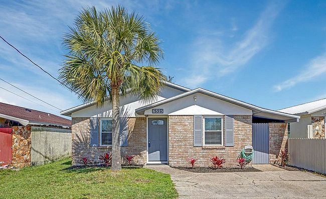 Photo of 6325 Pridgen St, Panama City, FL