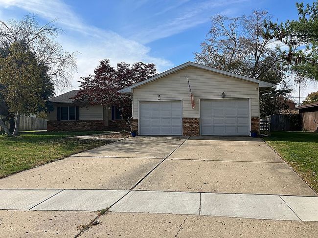 Preview of property located at 117 Exeter Ct