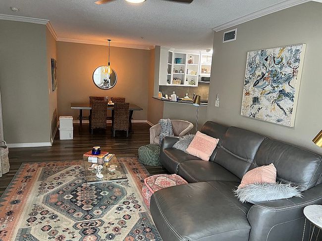 Image of 2207 Walden Park Dr