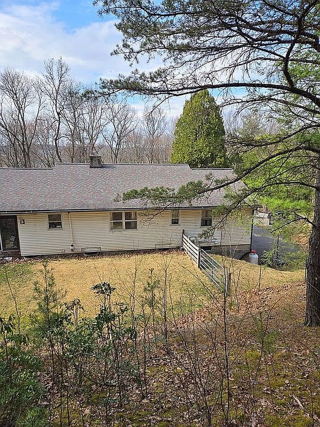 Image of 19 Little Cherokee Ln