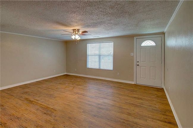 Additional photo 3 of property located at 214 Hill Ln