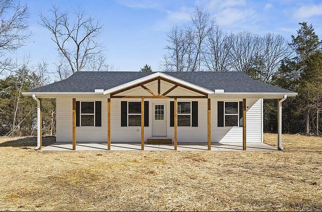 Image of 2827 Lois Ln