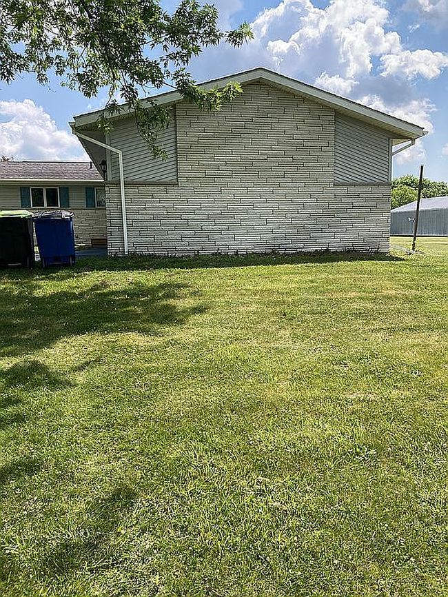 Photo of 2209 Conrad Rd, Standish, MI